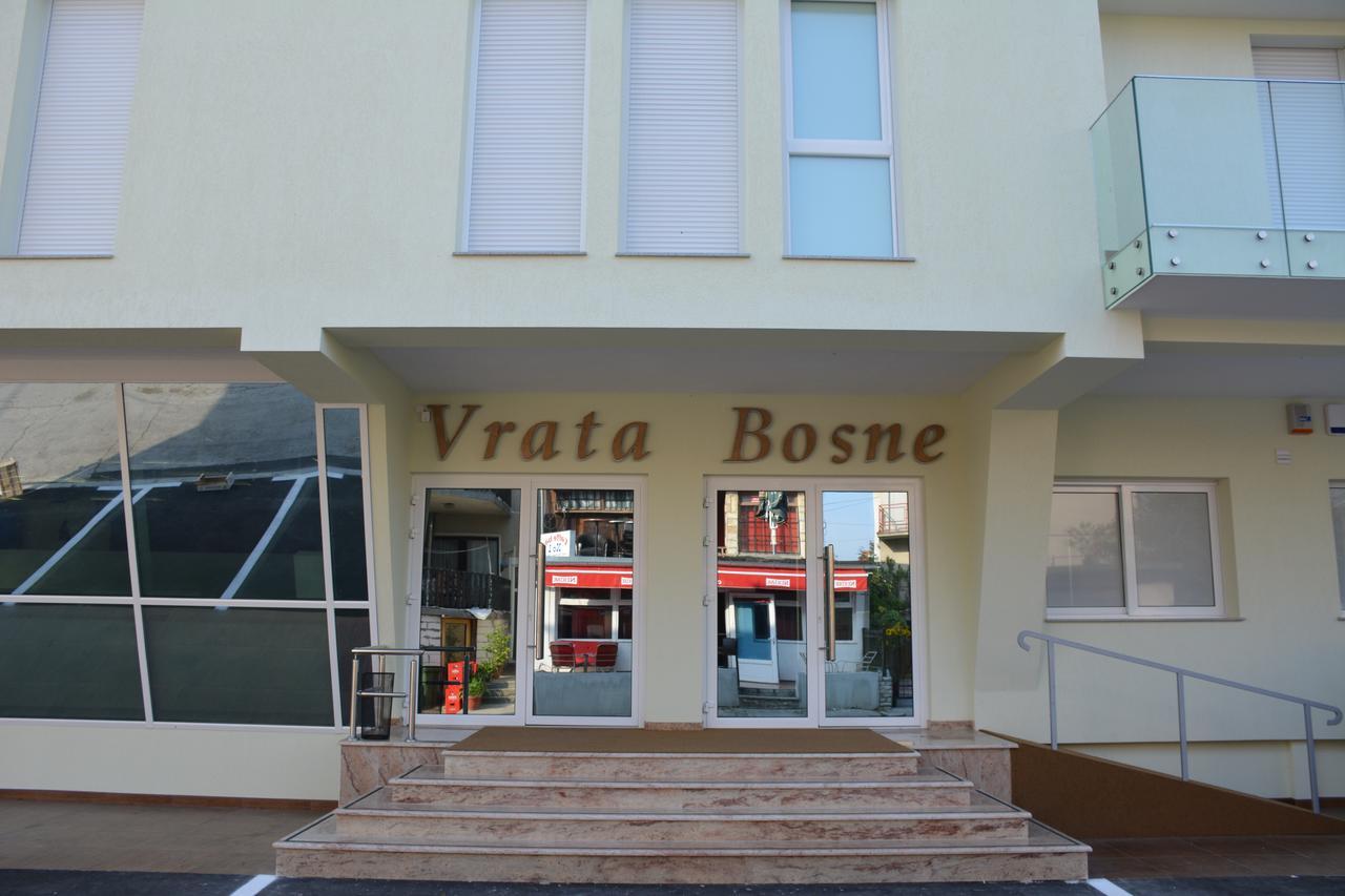 Hotel Vrata Bosne Velika Kladusa Exterior foto